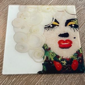 Marilyn Monroe cutting board